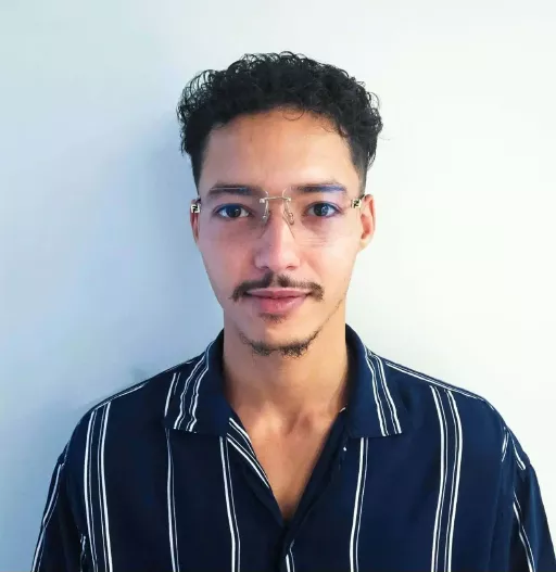 Portrait de Salim Rhamoumi, développeur web full-stack